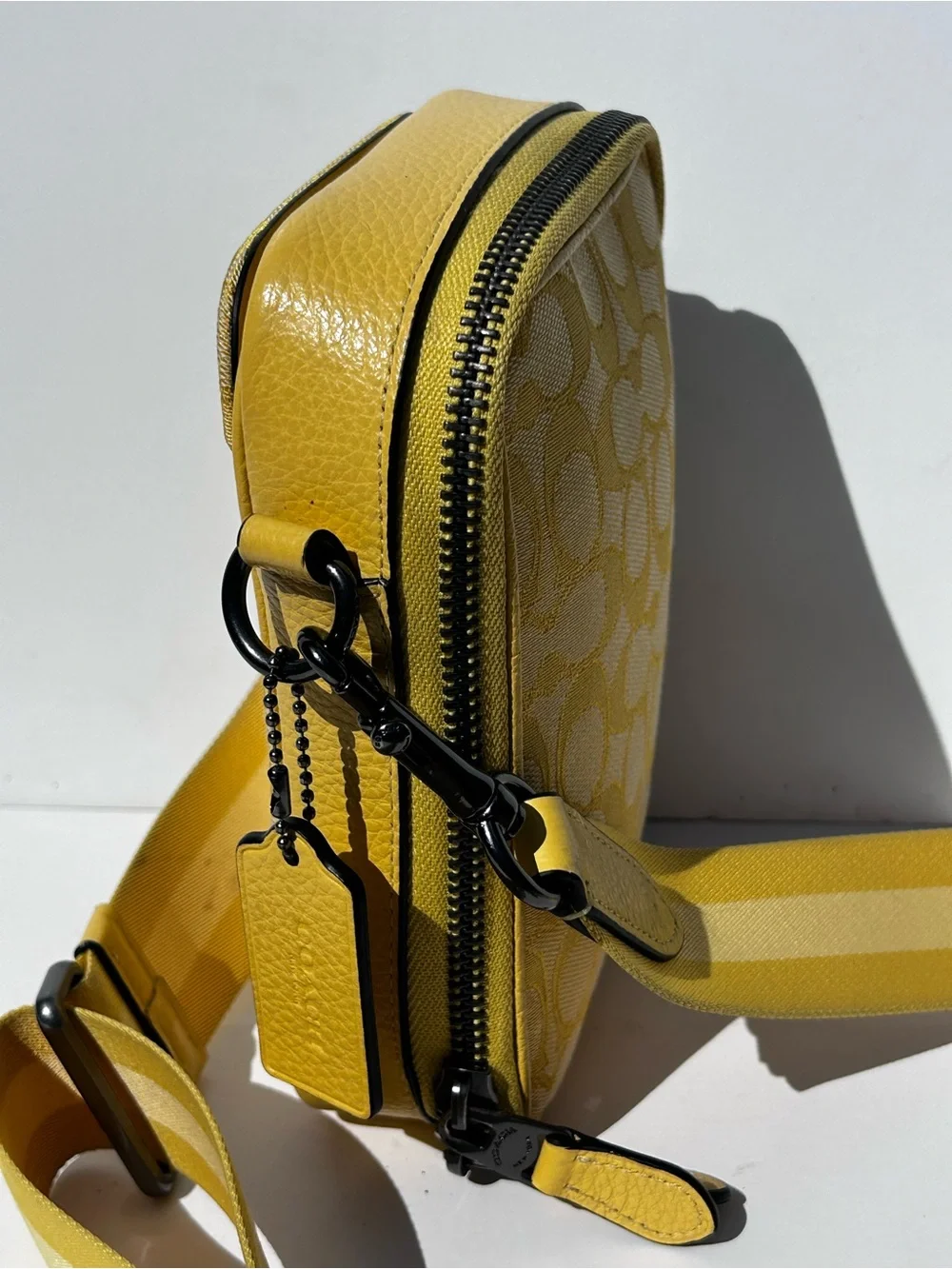 Coach Stanton Crossbody Bag Signature Jacquard Retro Yellow C8237 Travel Unisex